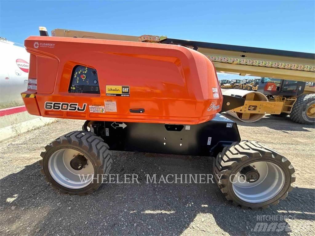 JLG 660SJ SP Kuukulkijat