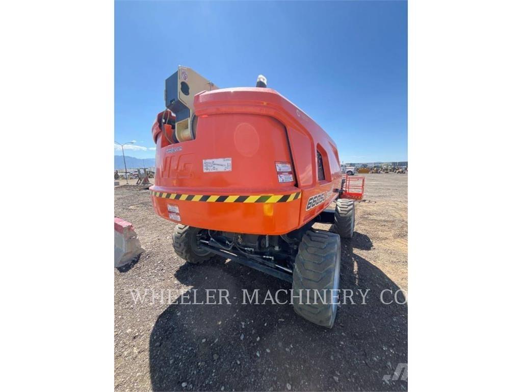 JLG 660SJ SP Kuukulkijat