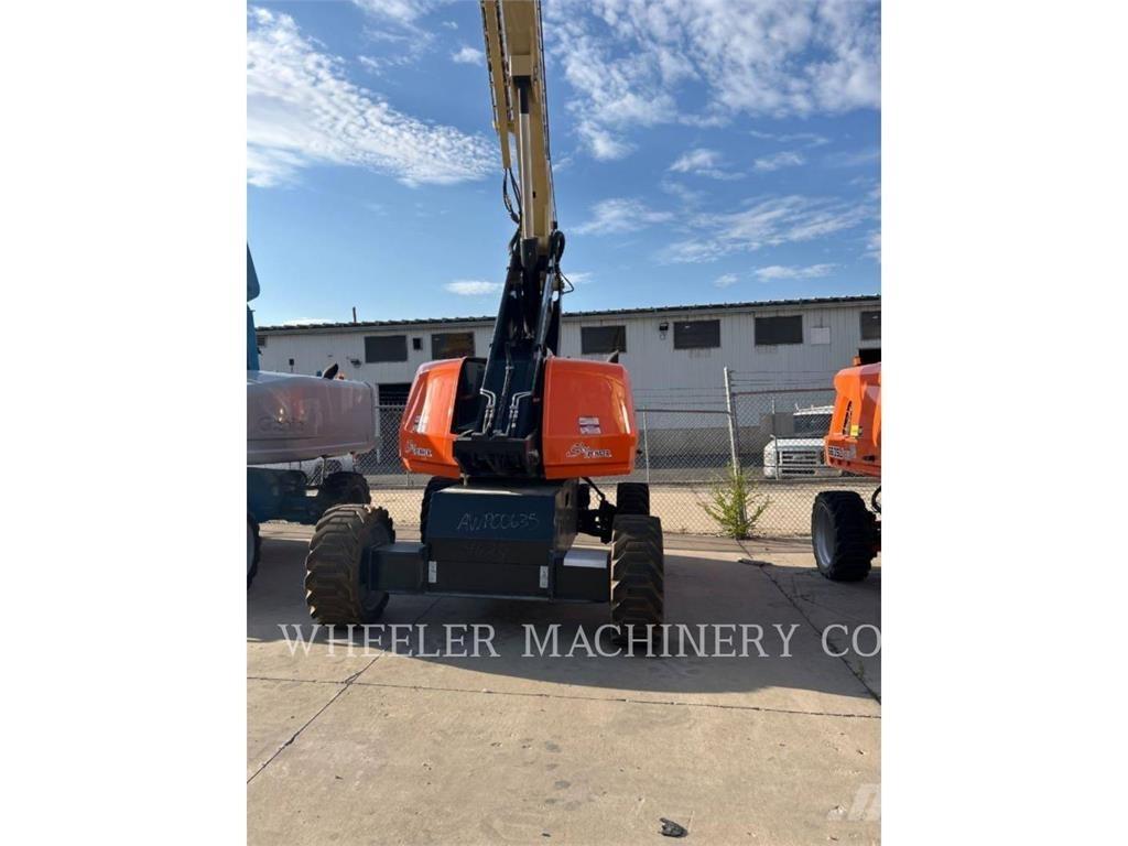 JLG 660SJ SP Kuukulkijat