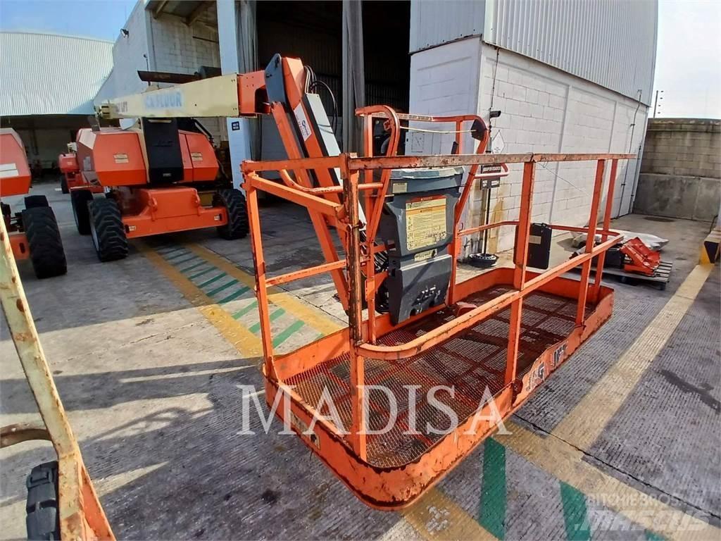 JLG 800 AJ Kuukulkijat