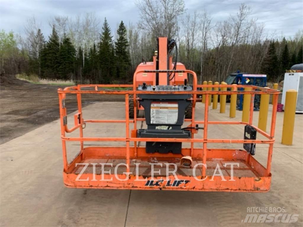 JLG 800AJ Kuukulkijat