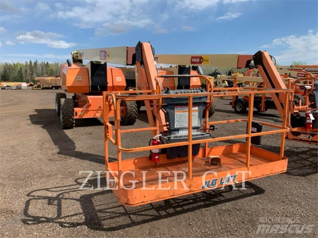 JLG 800AJ Kuukulkijat