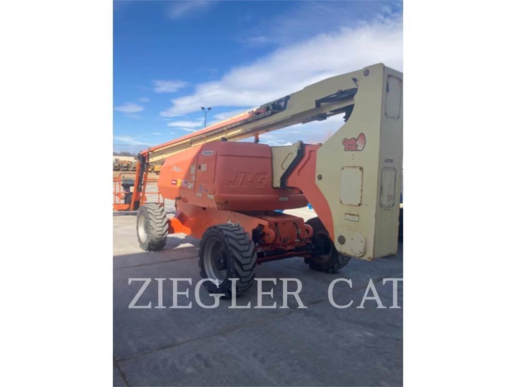 JLG 800AJ Kuukulkijat