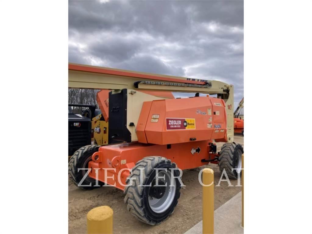JLG 800AJ Kuukulkijat