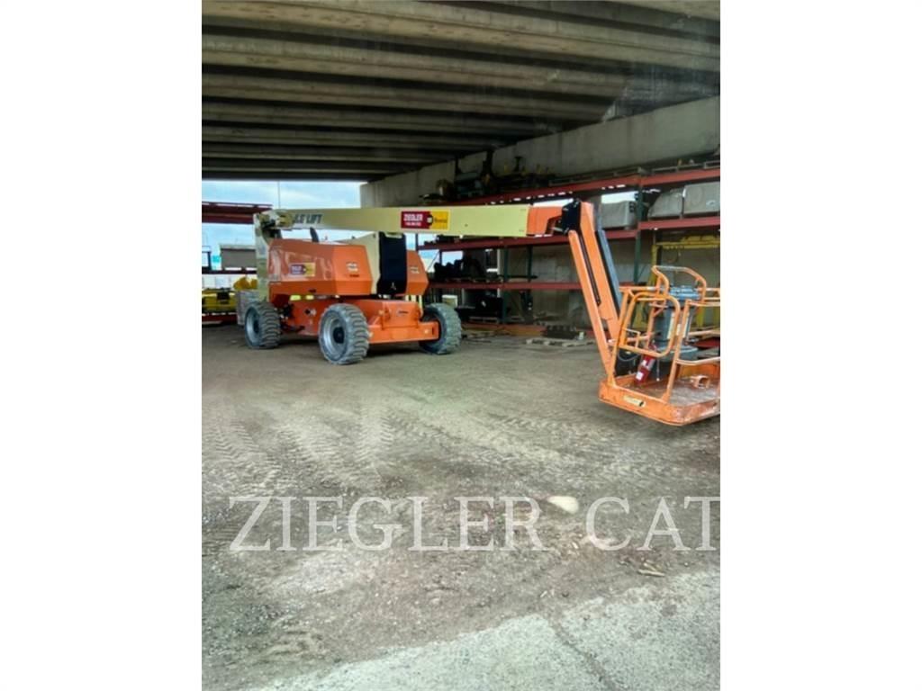 JLG 800AJ Kuukulkijat