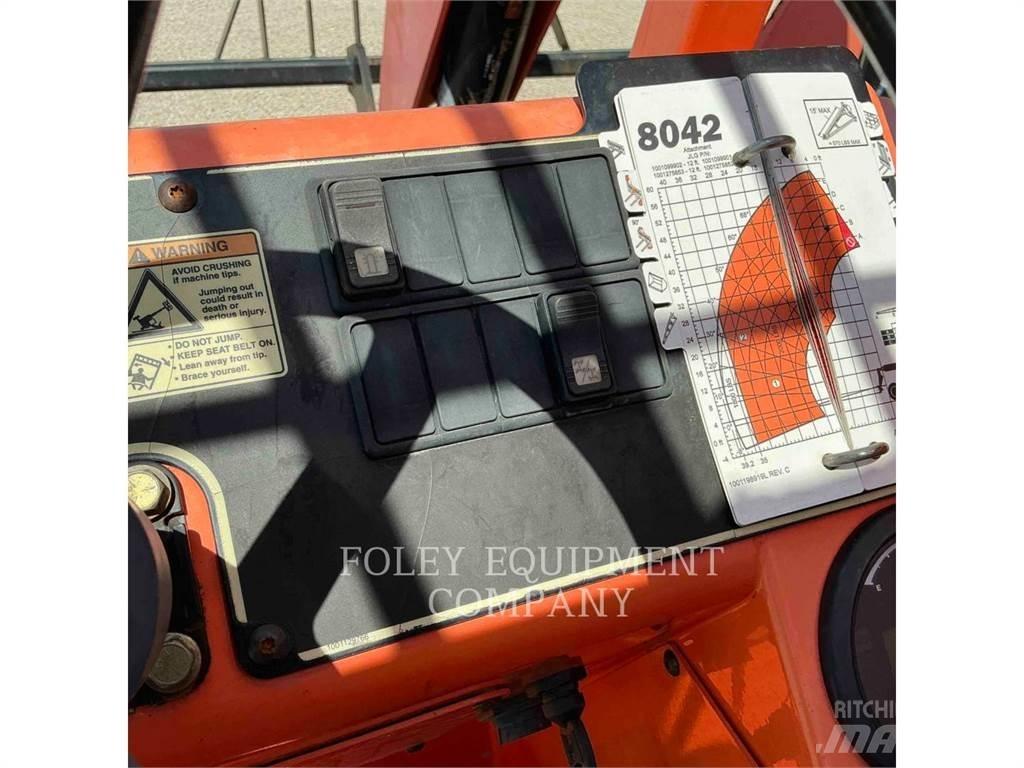 JLG 8042 Kurottajat
