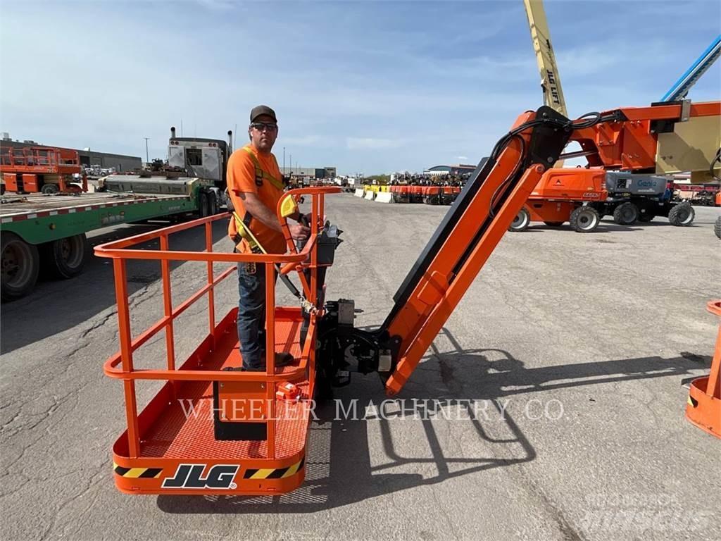 JLG 860SJ Kuukulkijat