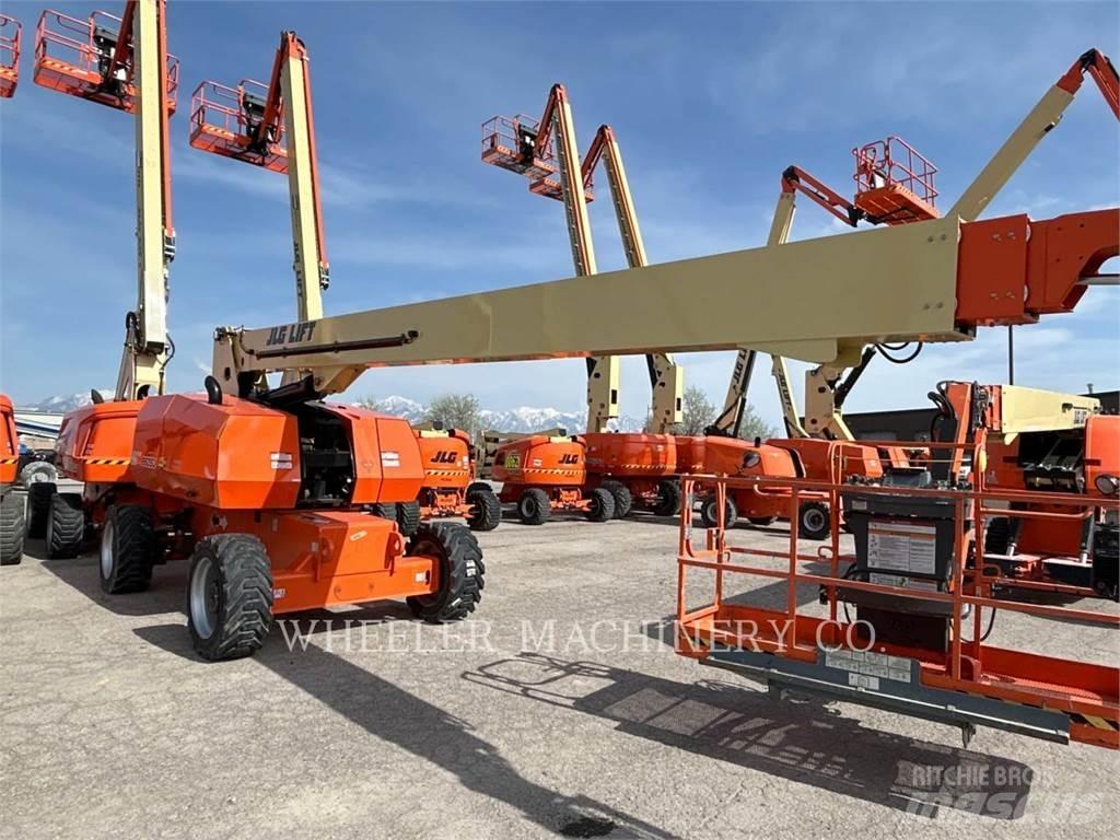 JLG 860SJ Kuukulkijat