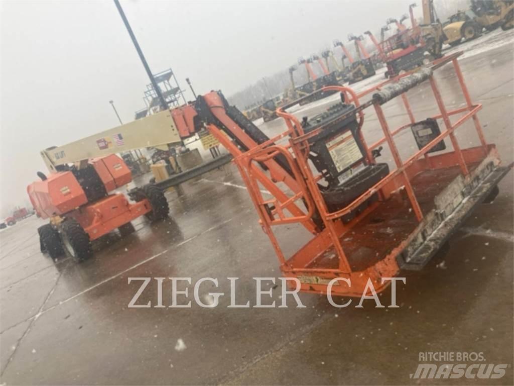 JLG 860SJ Kuukulkijat