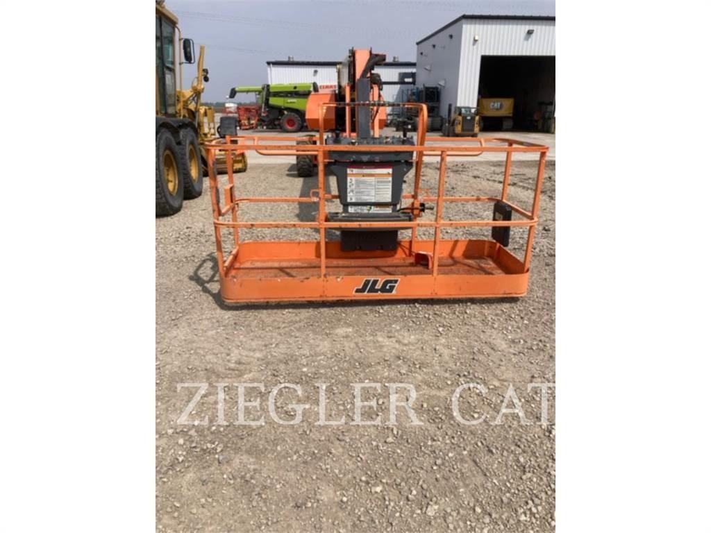 JLG 860SJ Kuukulkijat