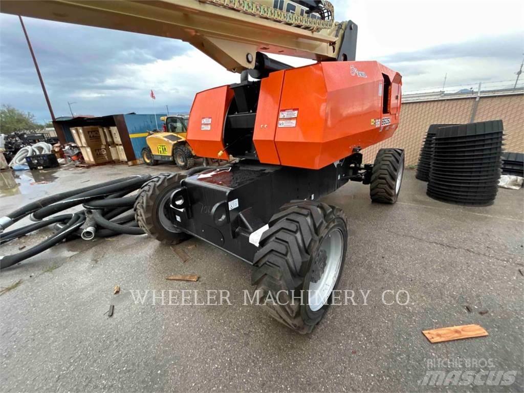 JLG 860SJ Kuukulkijat