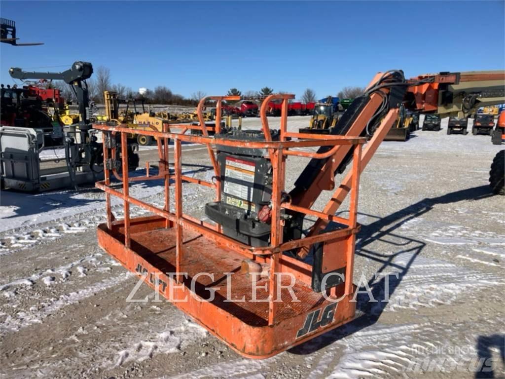 JLG 860SJ Kuukulkijat