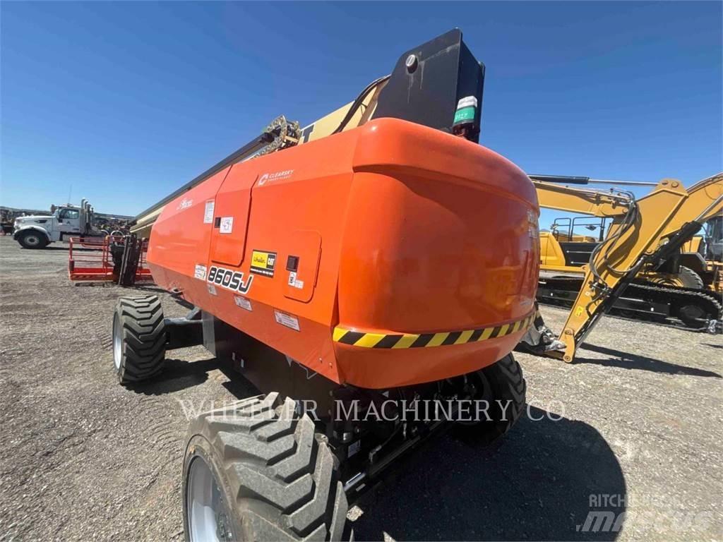 JLG 860SJ SP Kuukulkijat