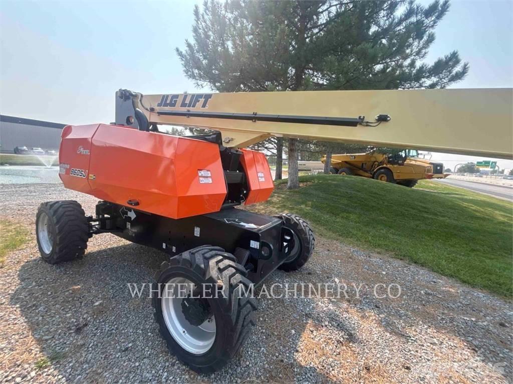 JLG 860SJ SP Kuukulkijat