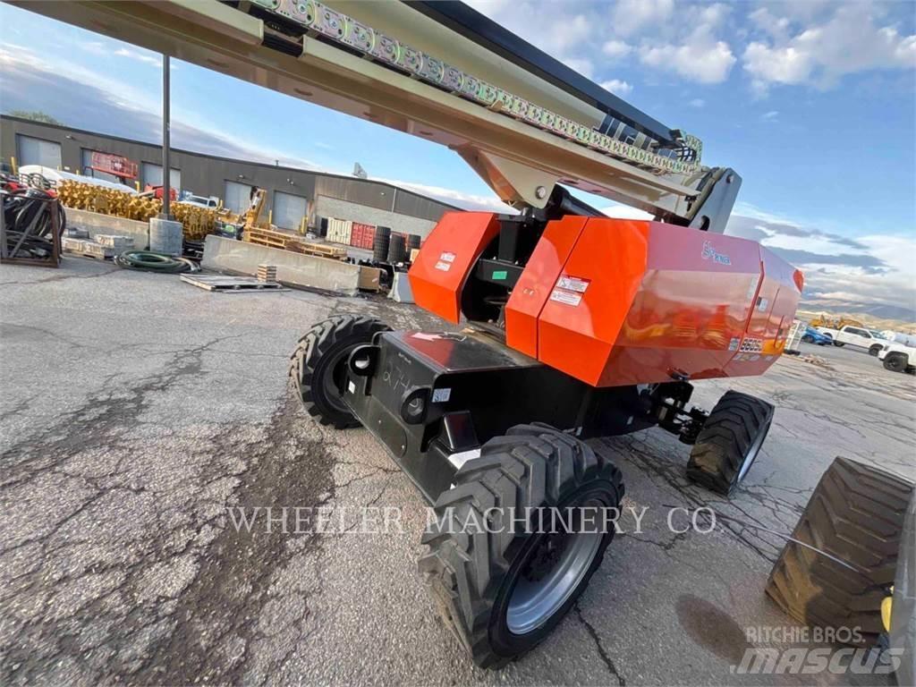 JLG 860SJ SP Kuukulkijat
