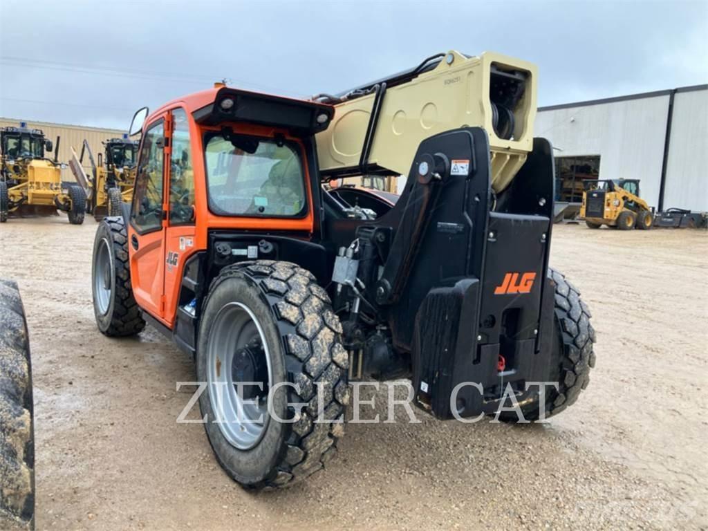 JLG 943 Kurottajat