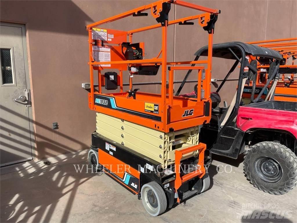 JLG AE1932 Saksilavat