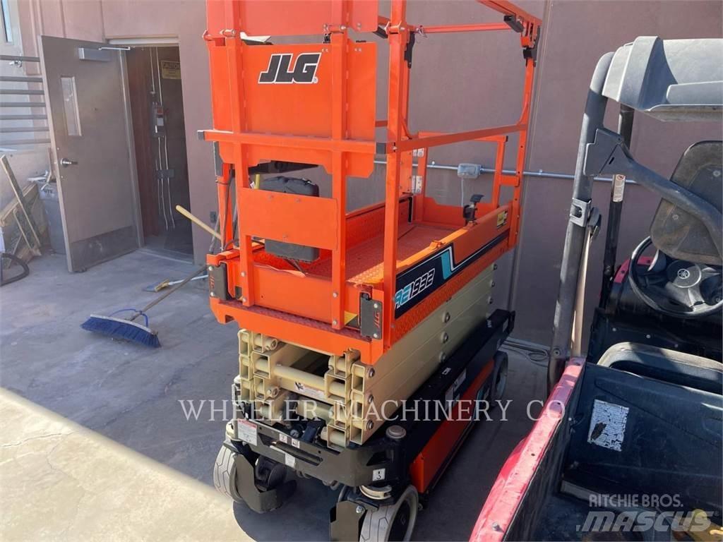 JLG AE1932 Saksilavat