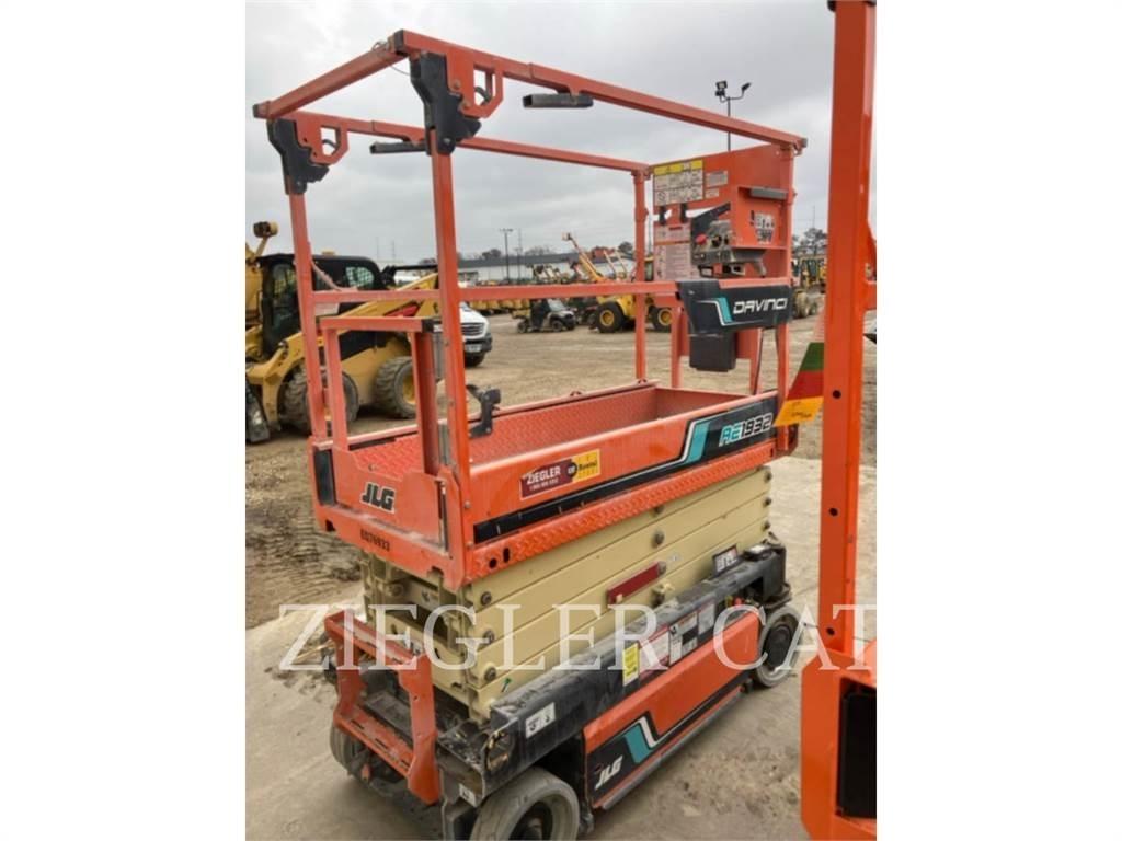 JLG AE1932 Saksilavat