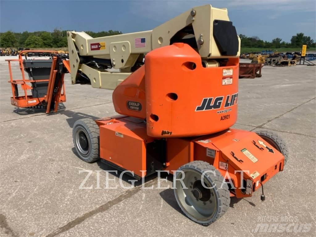 JLG E400AJPN Kuukulkijat