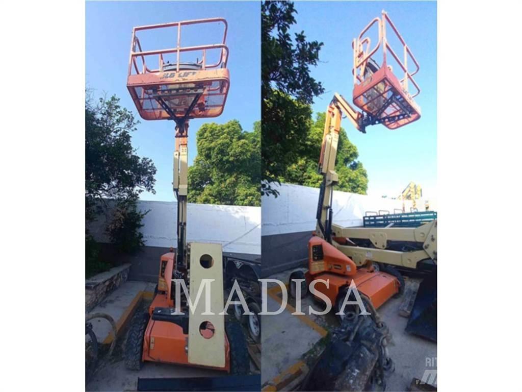 JLG E450AJ Kuukulkijat