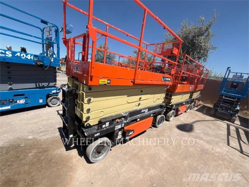 JLG ES4046 Saksilavat