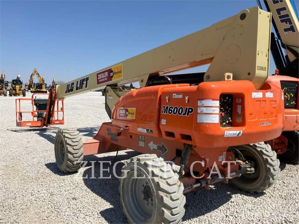 JLG M600JP Kuukulkijat