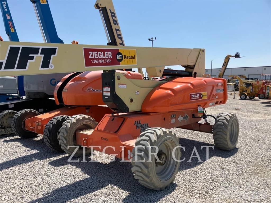 JLG M600JP Kuukulkijat