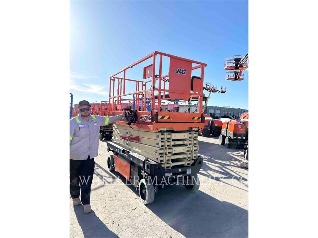 JLG R4045 Saksilavat
