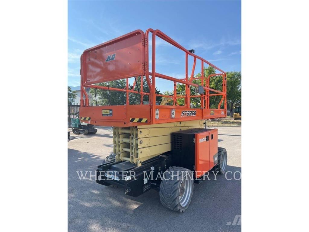 JLG RT3369 Saksilavat