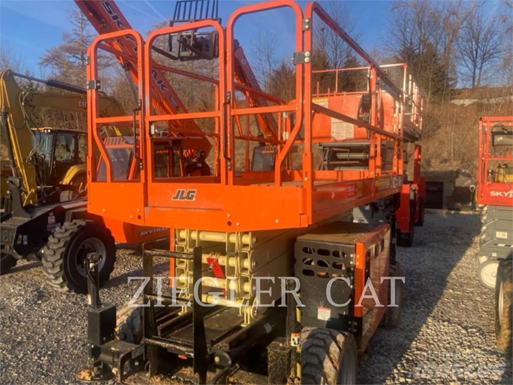 JLG RT3369 Saksilavat