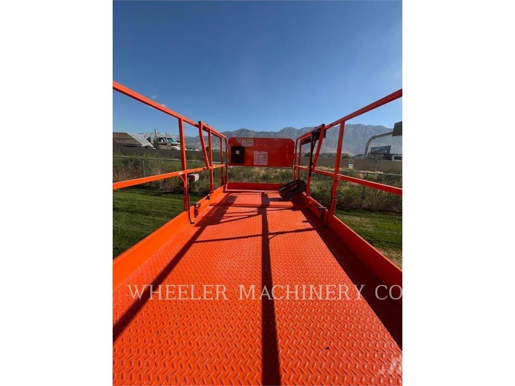 JLG RT3369 Saksilavat