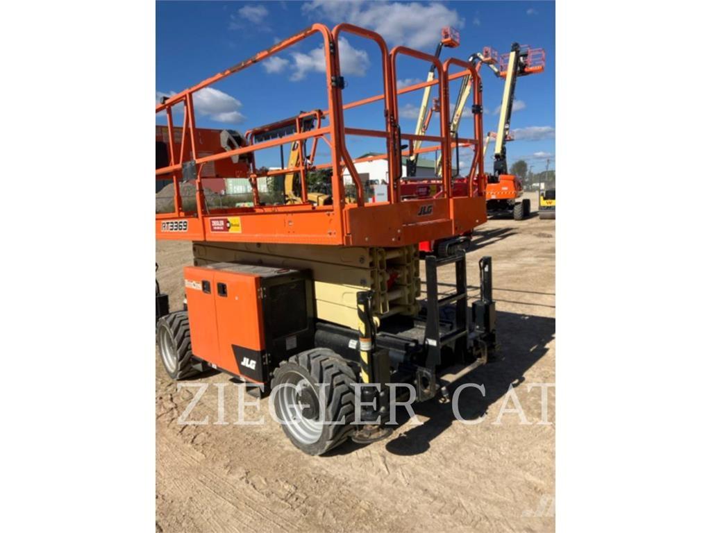 JLG RT3369 Saksilavat