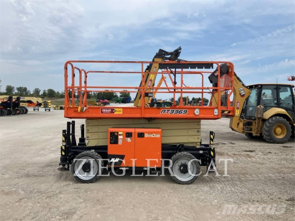 JLG RT3369 Saksilavat