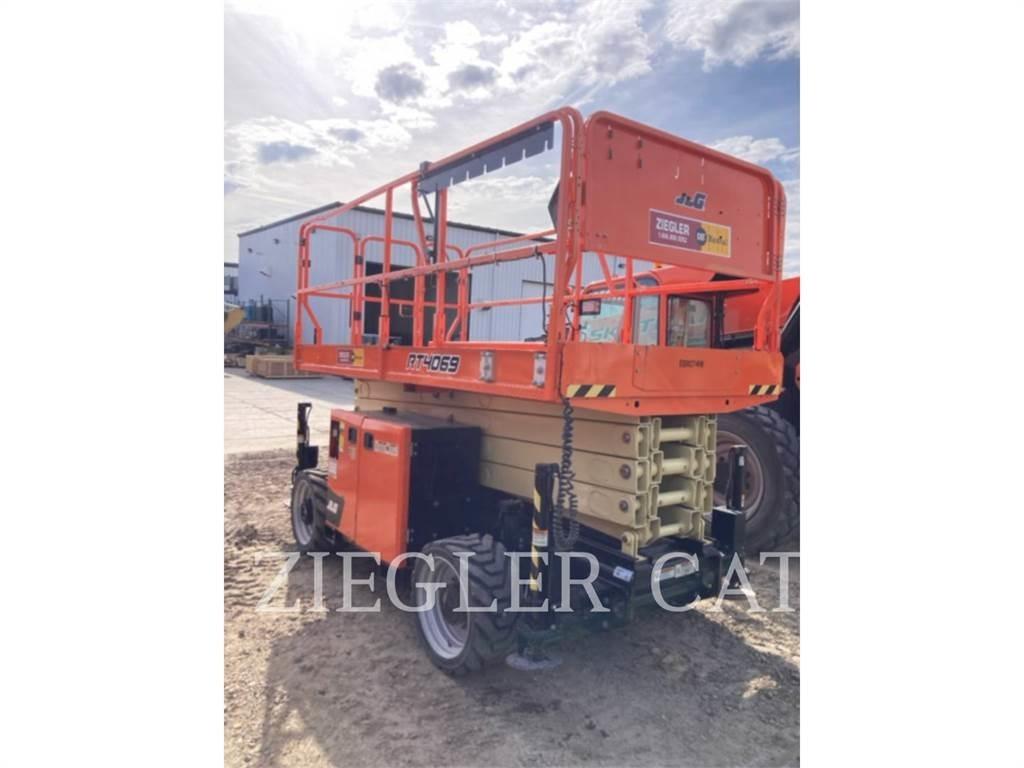 JLG RT4069 Saksilavat