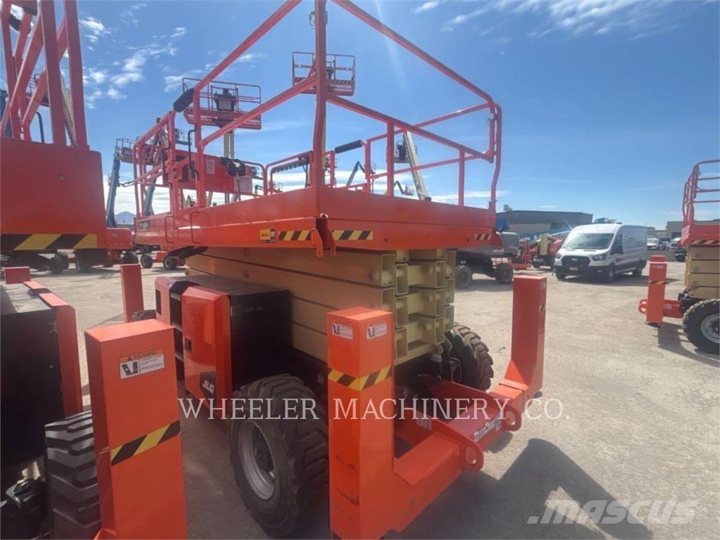 JLG RT4394 Saksilavat