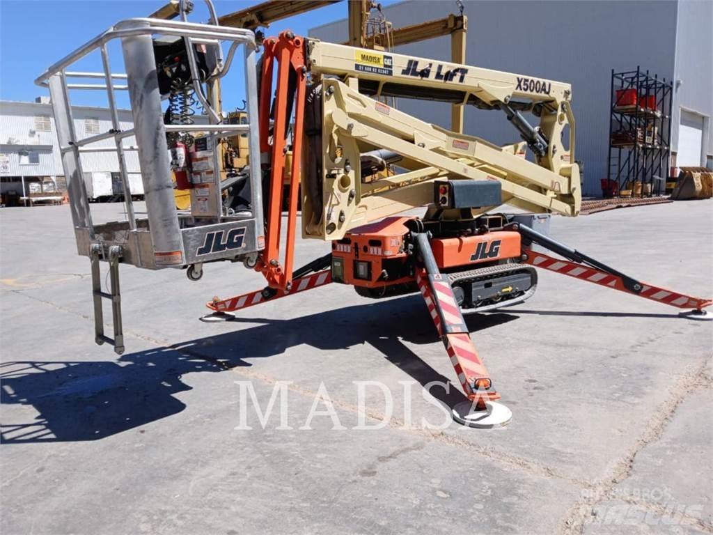 JLG X500AJ Kuukulkijat