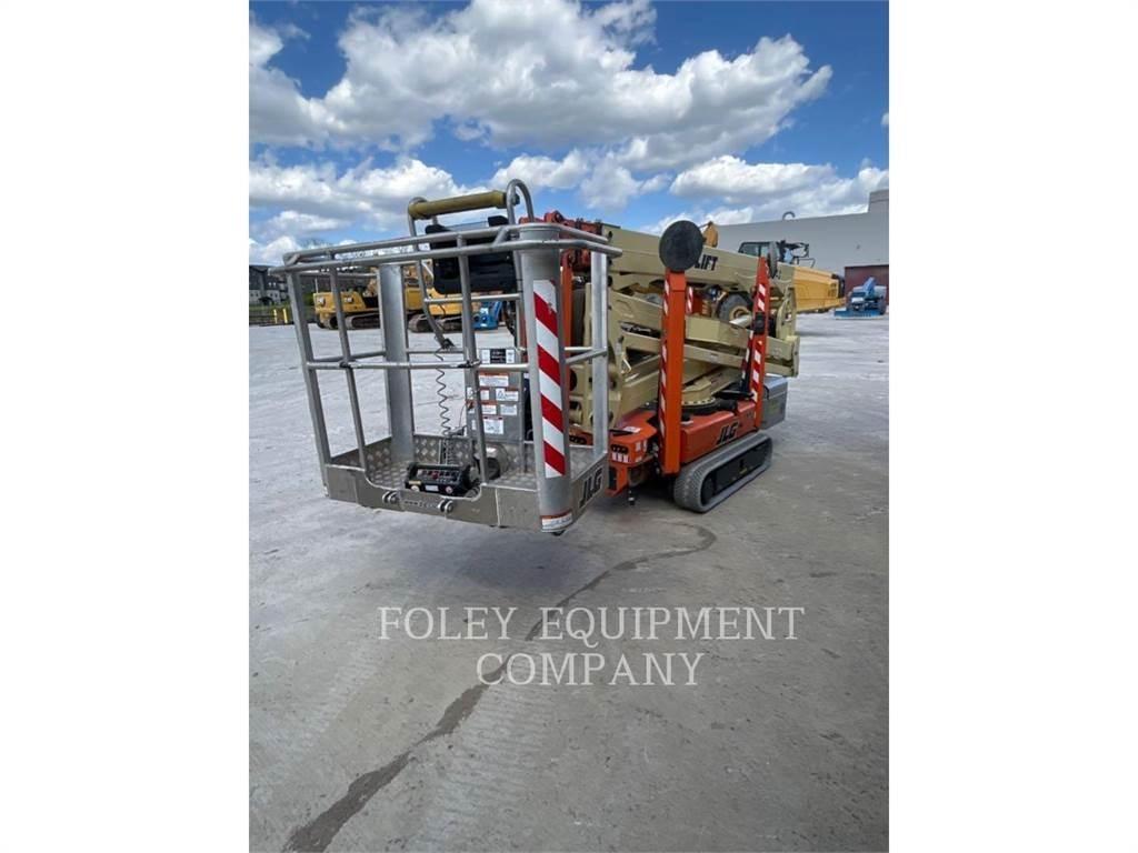 JLG X600AJ Kuukulkijat