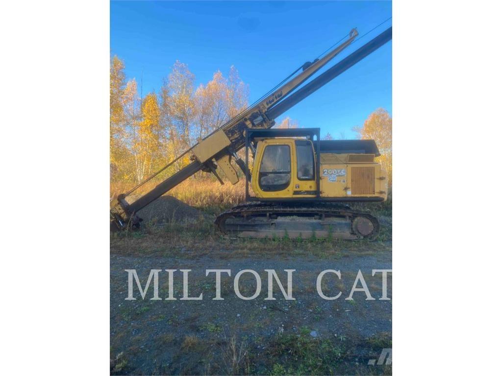 John Deere 200 LC Muut koneet