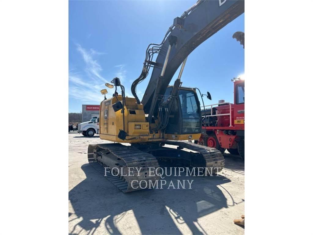 John Deere 245G LC Telakaivukoneet