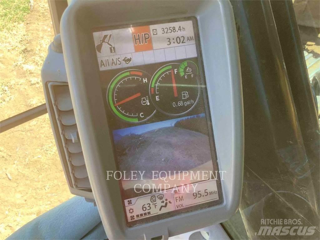 John Deere 250G Telakaivukoneet
