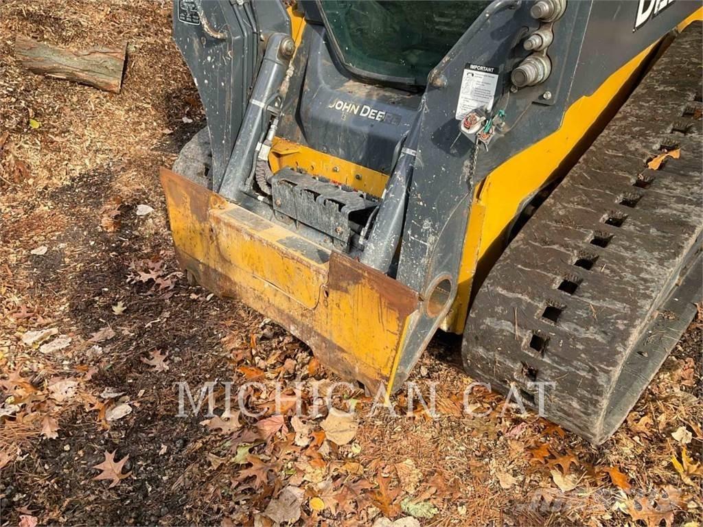 John Deere 325G Telakuormaajat