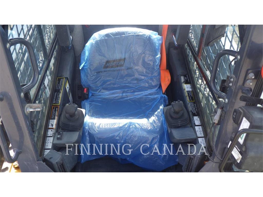 John Deere 331G Telakuormaajat