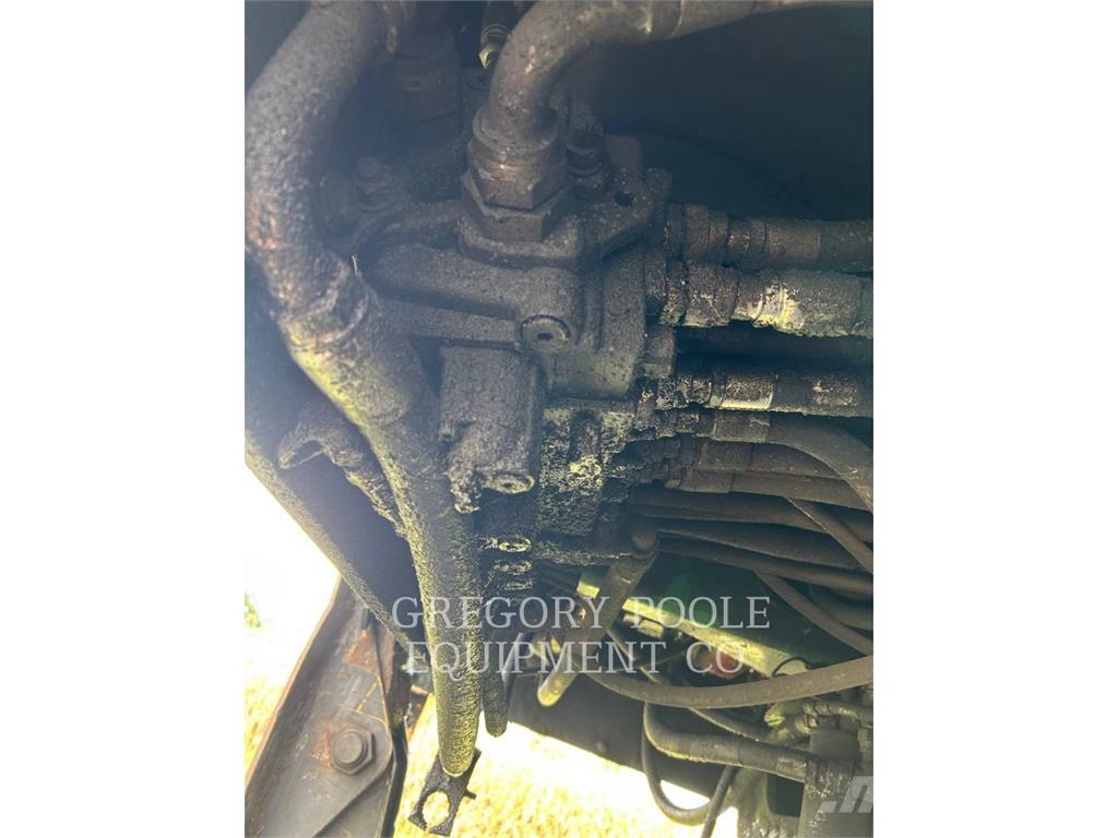 John Deere 437D Nivelpuomikuormaajat