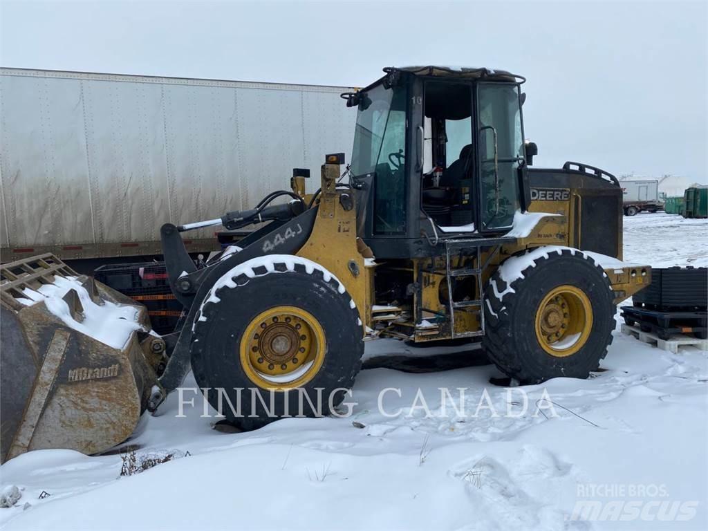 John Deere 444J Pyöräkuormaajat