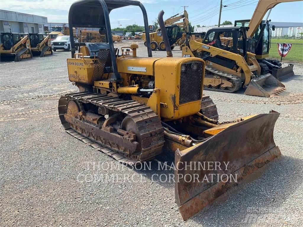 John Deere 450CC Telaketjupuskutraktorit