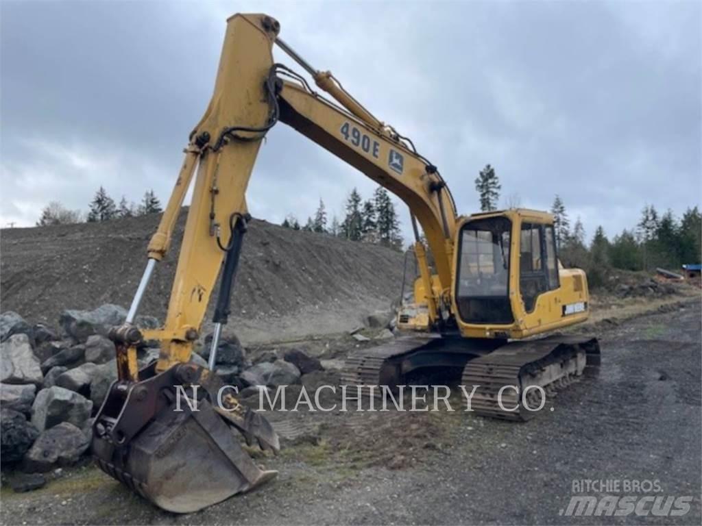John Deere 490E Telakaivukoneet