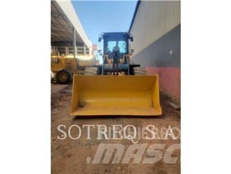 John Deere 524K Pyöräkuormaajat