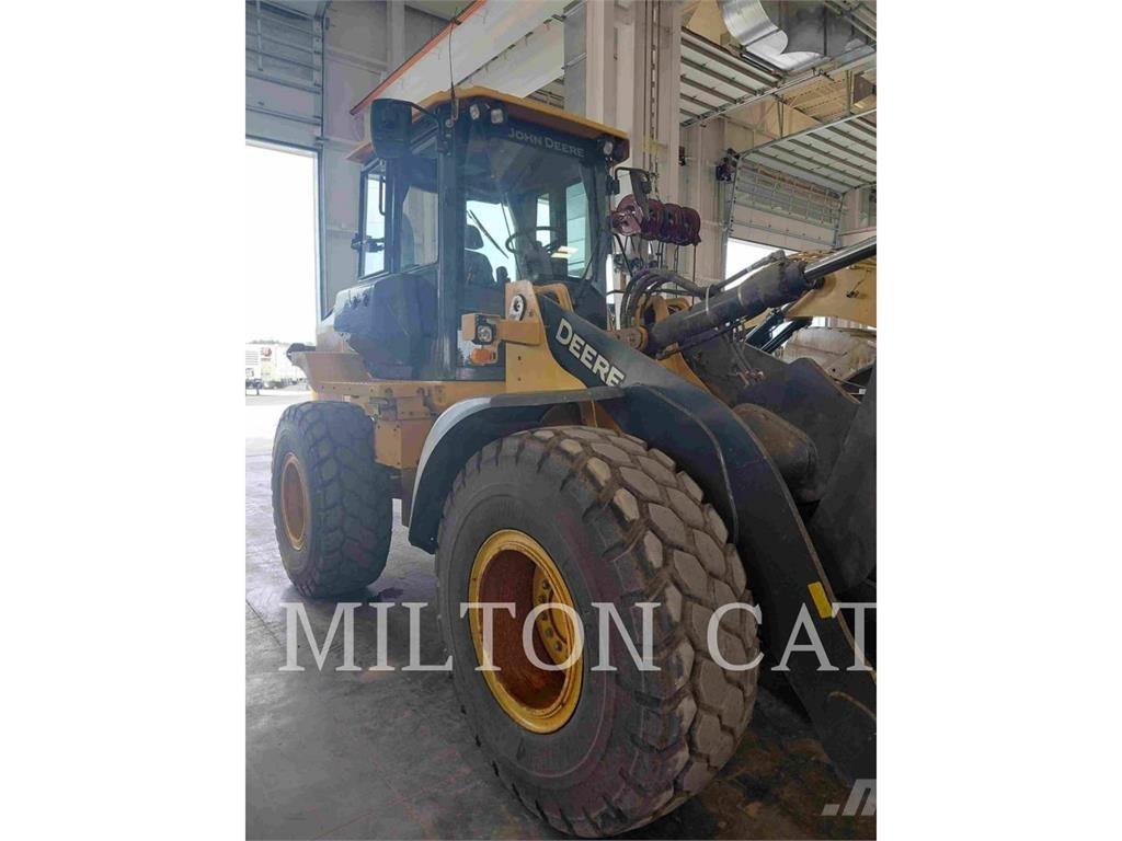 John Deere 524P Pyöräkuormaajat