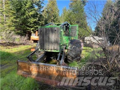 John Deere 648L Juontokoneet